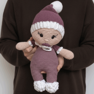 Poupée Bonnet Prune