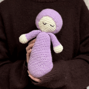 Poupée Endormie Violette